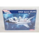 Monogram - A boxed Nasa Space Shuttle model kit - A 1:72 scale #5904 model kit which comes in a