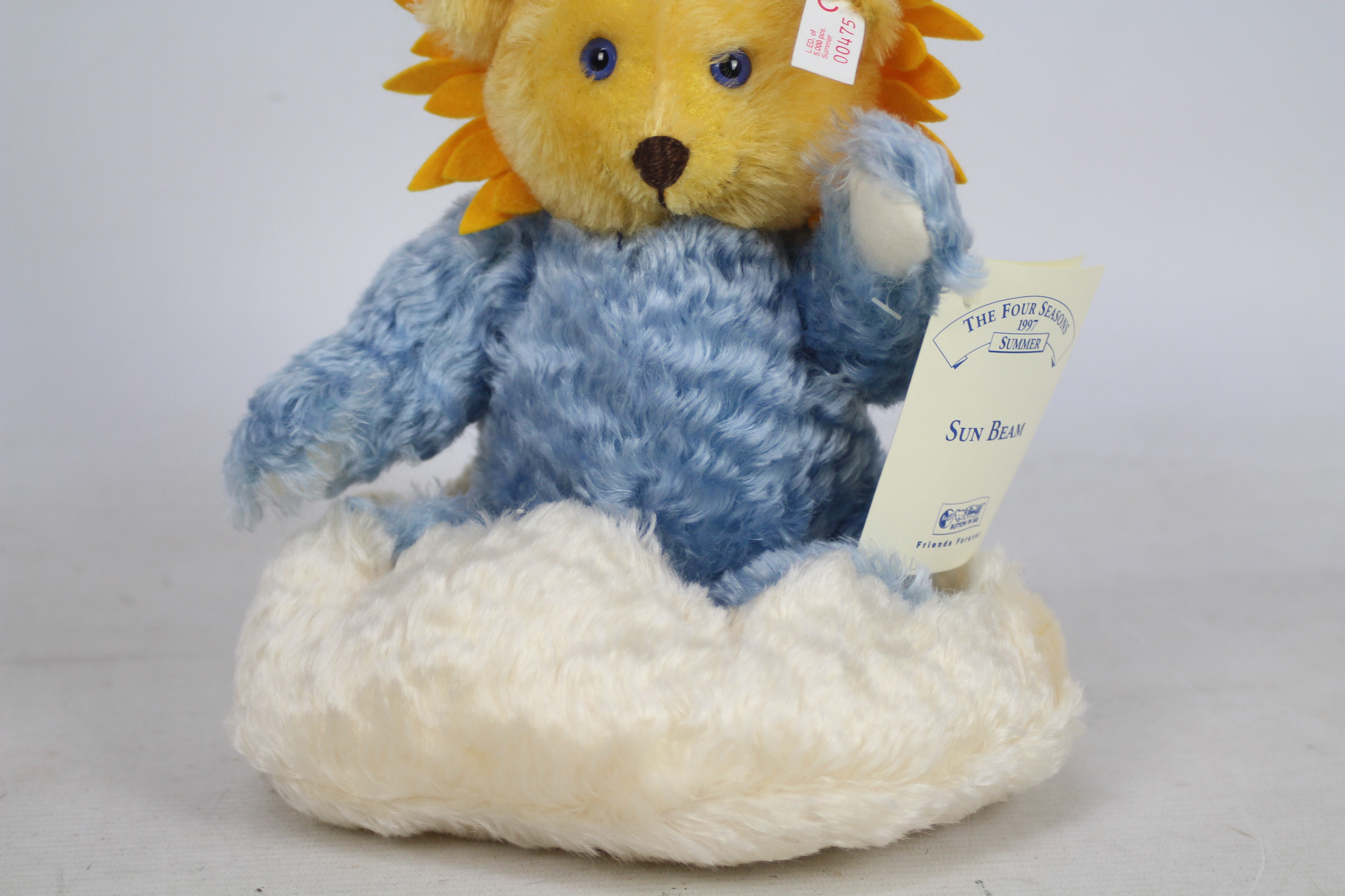 Steiff - A boxed white / blue mohair #00475 'Four Seasons Sun Beam 1997' - The bear has plastic - Bild 4 aus 9