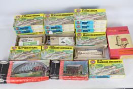 Airfix - 17 boxed OO gauge accessory model kits, 4 sets of Platform Fittings # 03607-4,