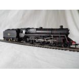 Bachmann - an OO gauge standard class 5MT 4-6-0 locomotive and tender, op no 73158,