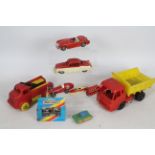 Matchbox - Tri-ang - Ingap - Agrespoly - A collection of 9 vehicles including a boxed Ford Mustang