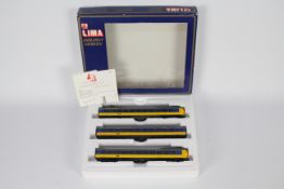 Lima Golden Series - a boxed OO gauge three-car unit op.