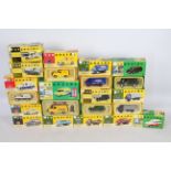 Lledo - 15 x boxed die-cast model Lledo Vanguards - Lot includes a 1:43 #VA06604 Ford Transit Van,