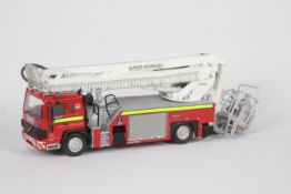 Fire Brigade Models - A built kit model Volvo Saxon FL6/18 Simon SS220 Hydraulic Platform in 1:48