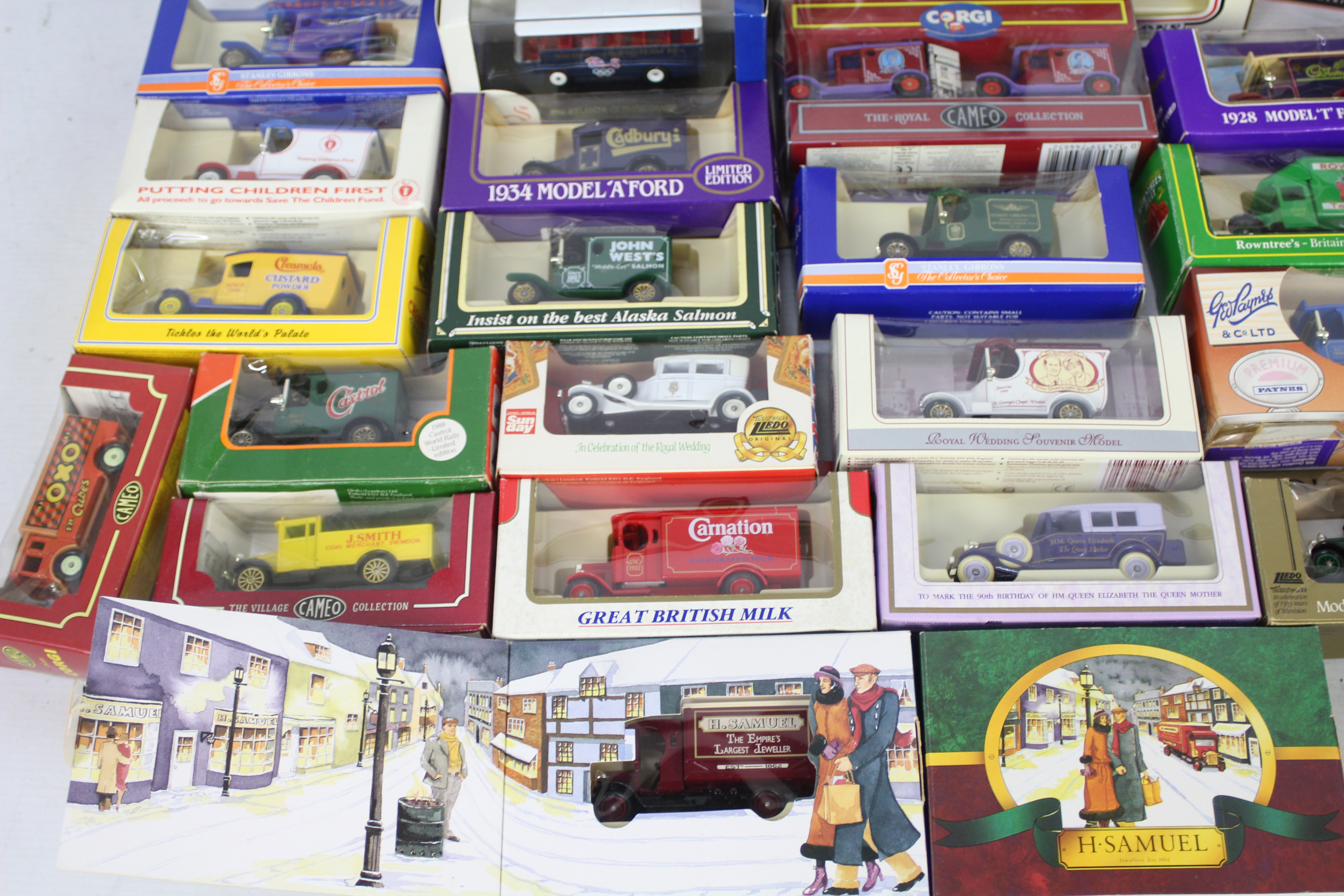 Lledo - A collection of 30 boxed die cast metal replica vans and delivery vehicles and 3 box sets - Image 3 of 4