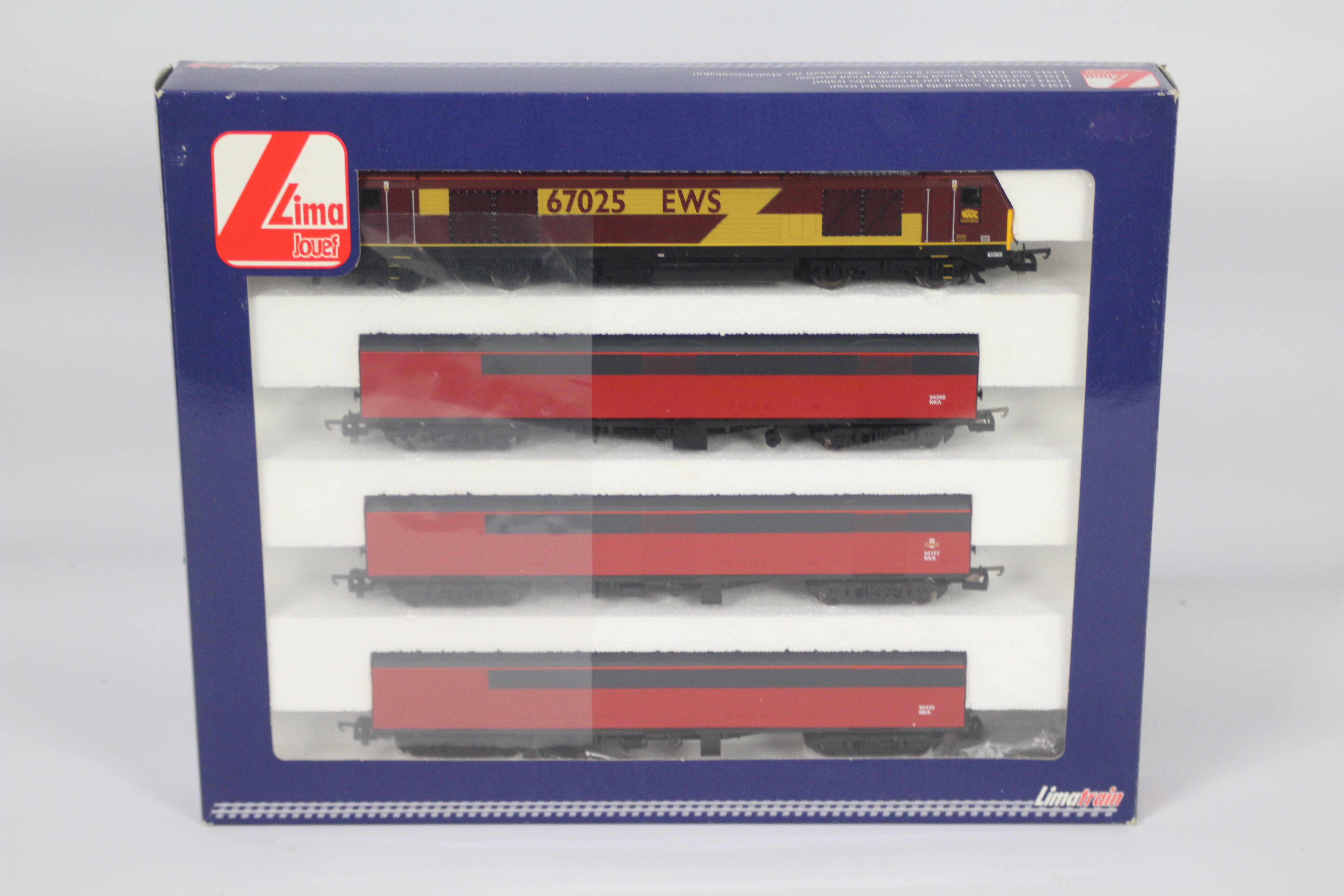 Lima - A boxed OO gauge set of Class 67 loco in EWS maroon livery operating number 67025 with 3 - Bild 3 aus 3