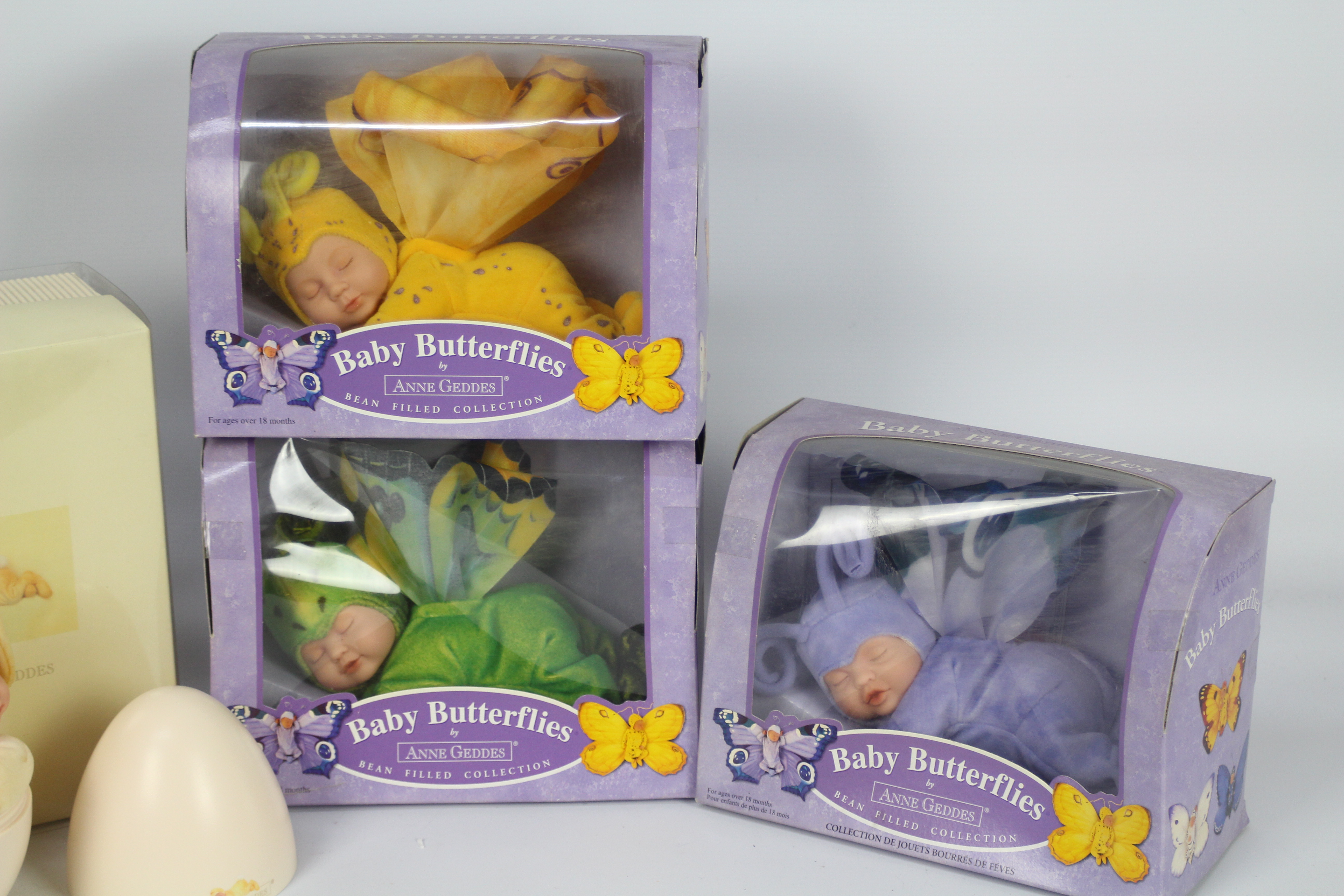 Anne Geddes, Baby Butterflies and Baby Egg - Three boxed and bean filled Baby Butterflies in green, - Image 2 of 3