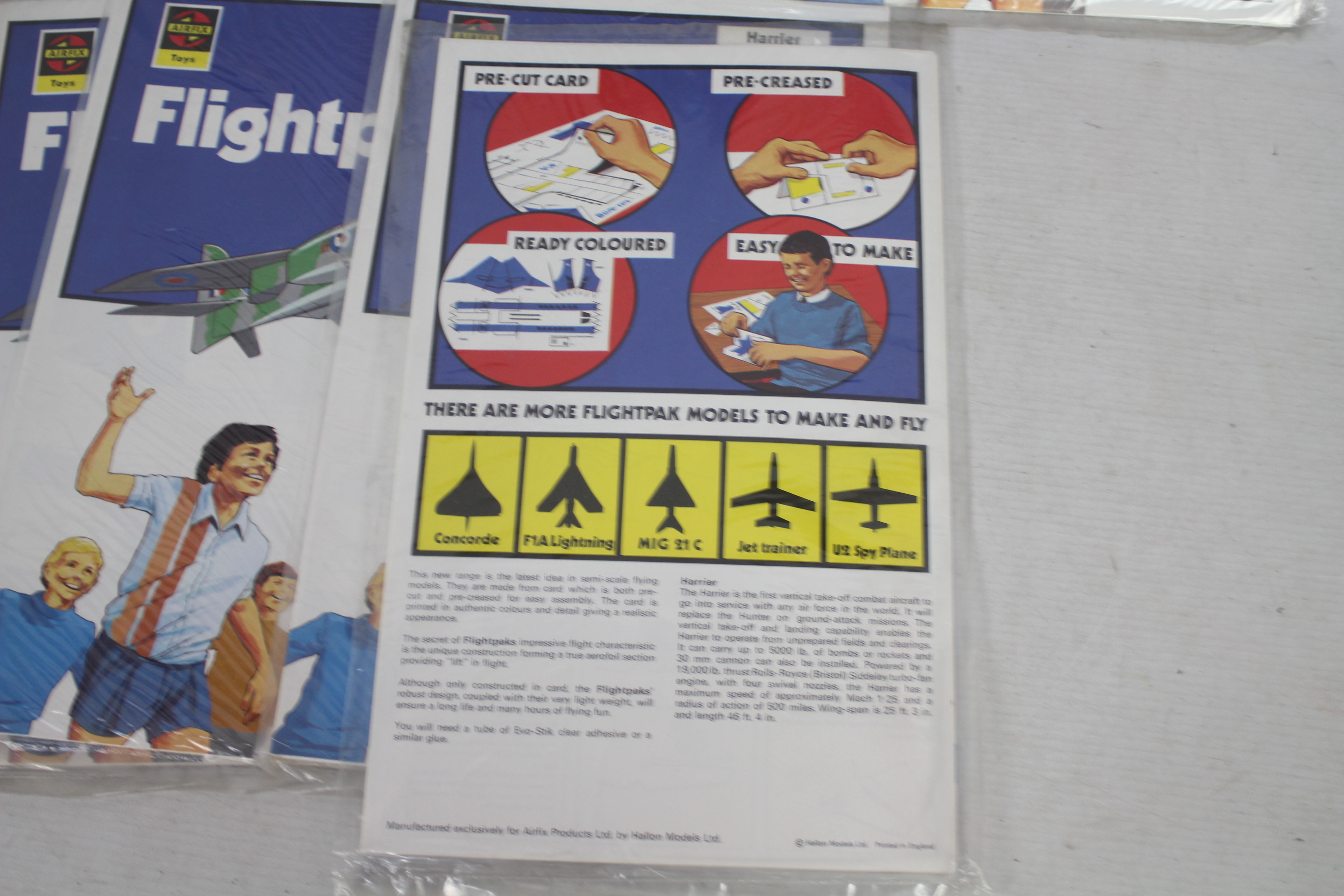 Airfix - 15 unopened 1970s Airfix Flightpaks pre cut card model kits, 5 Concorde, - Bild 3 aus 3
