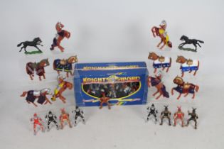 Britains - Supreme - Other - A collection of Knights and Romans including a boxed set of 5 Britains