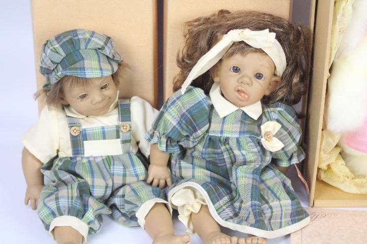 Collection of modern dressed dolls - ,to include Paola Reina, two boxed Paola Reina dolls, - Bild 2 aus 3