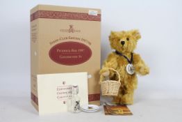 Steiff 1997 Picnic Bear, Gold Blond 34 - Steiff club edition 1997/98.