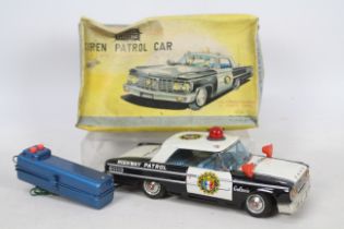 ASC - A battery powered 1963 Ford Galaxie Siren Patrol Car made in Japan by ASC.