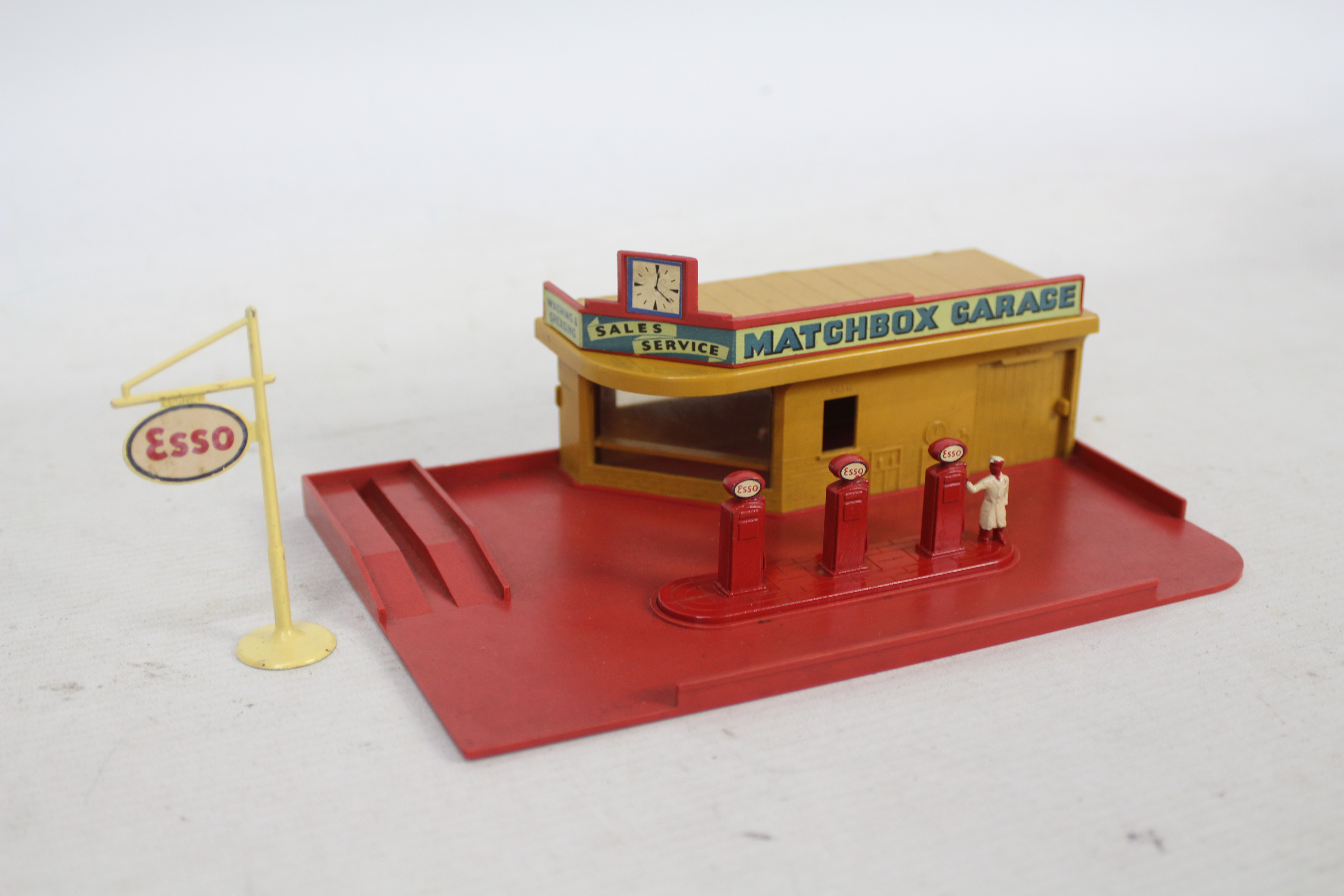 Matchbox - A rare Matchbox Showroom & Service Station # MG1. - Bild 3 aus 6