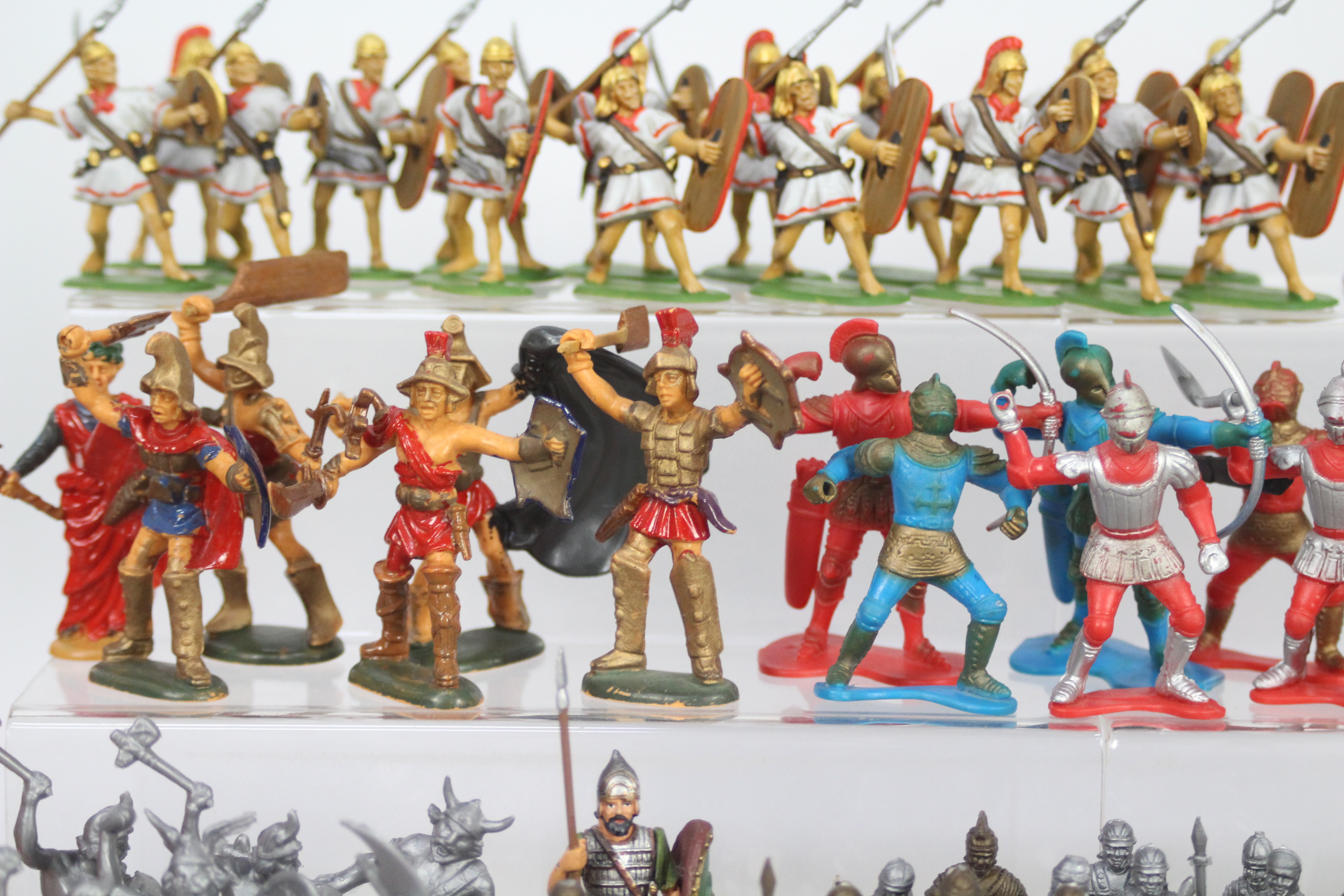 Crescent - DeAgostini - Del Prado - Atlantic - A collection of 90 plus boxed and loose figures - Image 3 of 10