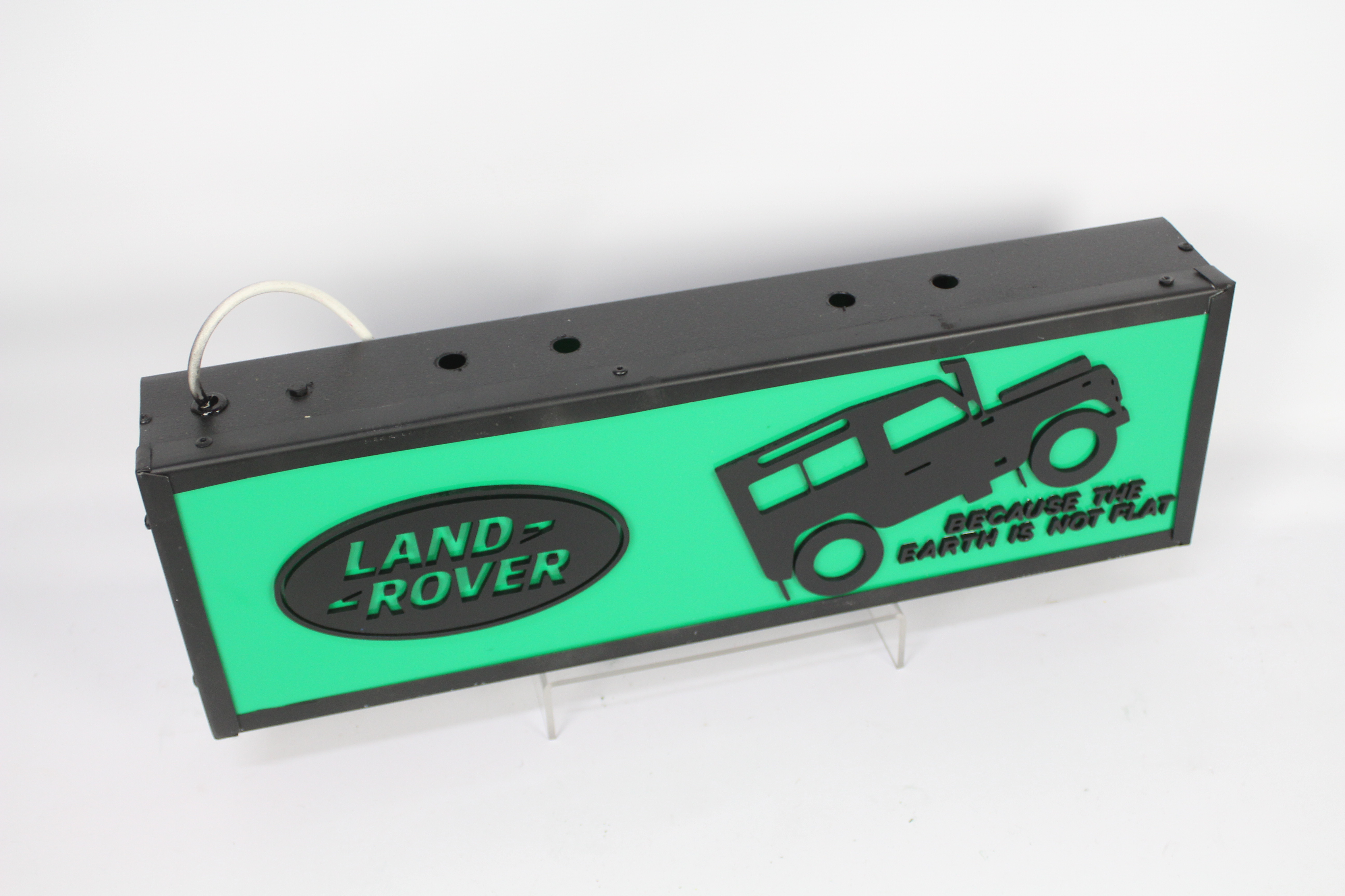 Unbranded - A vintage style illuminated Land Rover shop sign which measures 67 x 21 x 10 cm. - Image 3 of 3