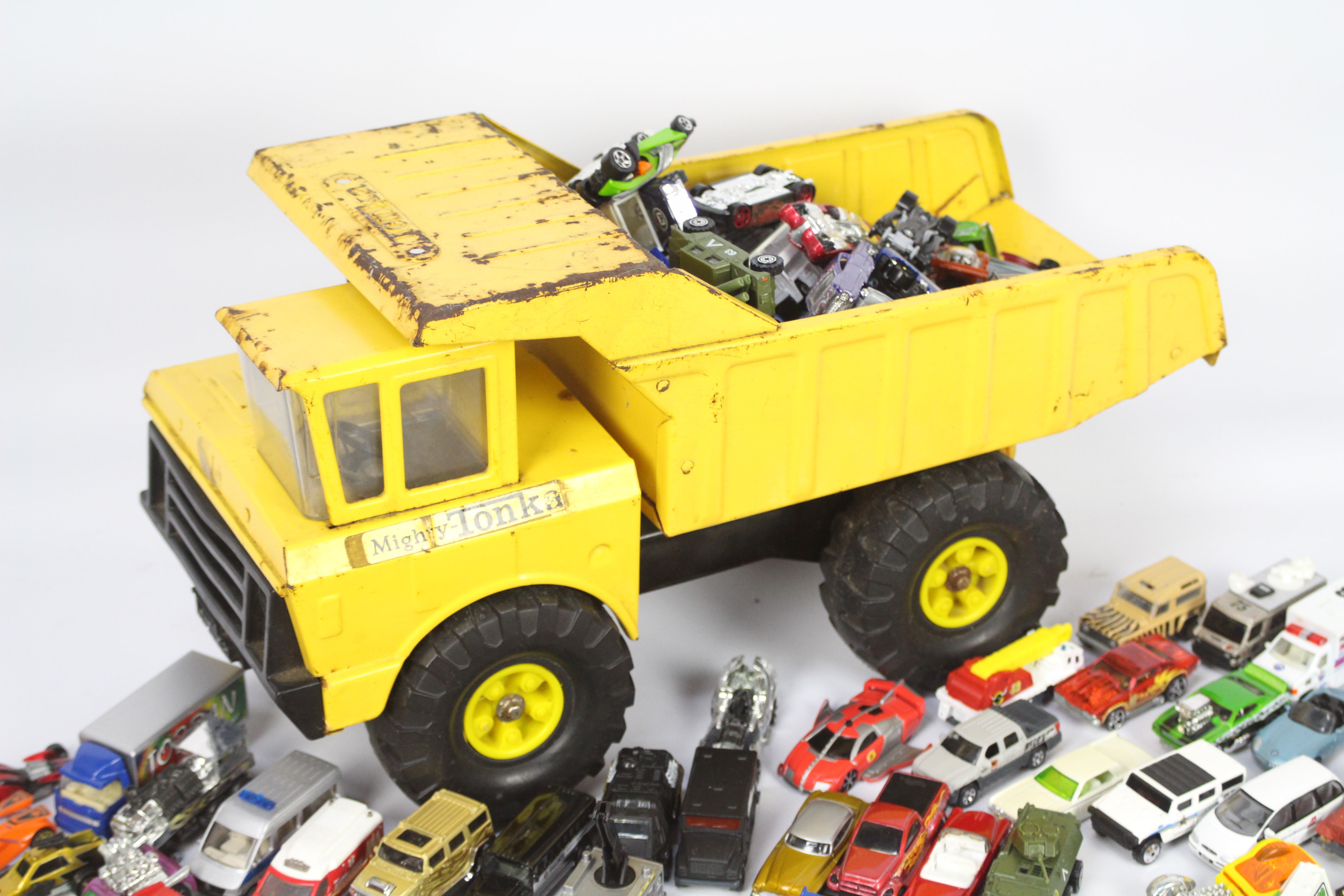 Tonka - Matchbox - HotWheels. - Image 2 of 5