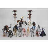 Hasbro - Star Wars - A group of 16 x unboxed modern figures plus Speeder Bike and other items