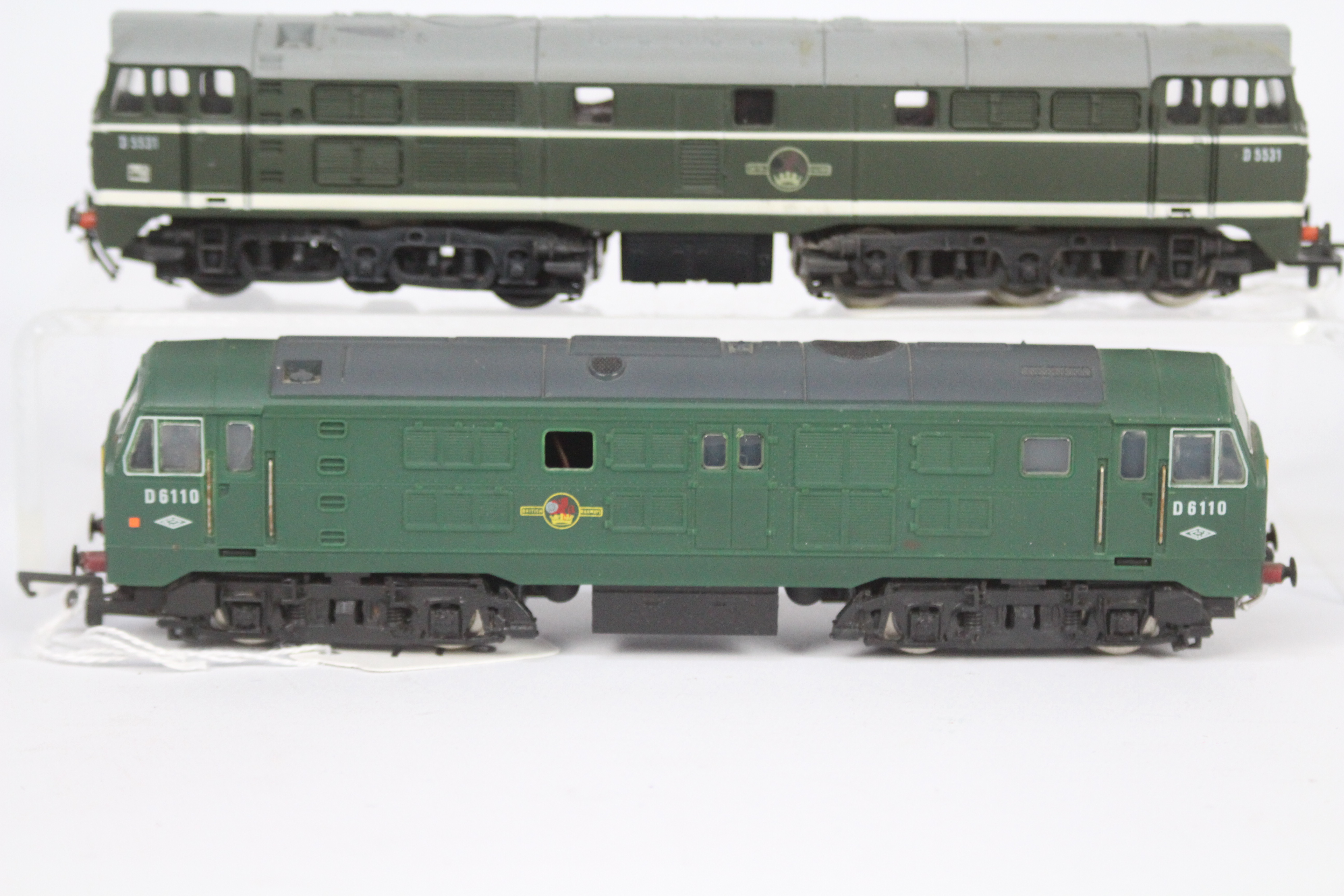 Hornby and Airfix - two OO gauge diesel electric locomotives comprising Hornby class 29, - Image 2 of 3