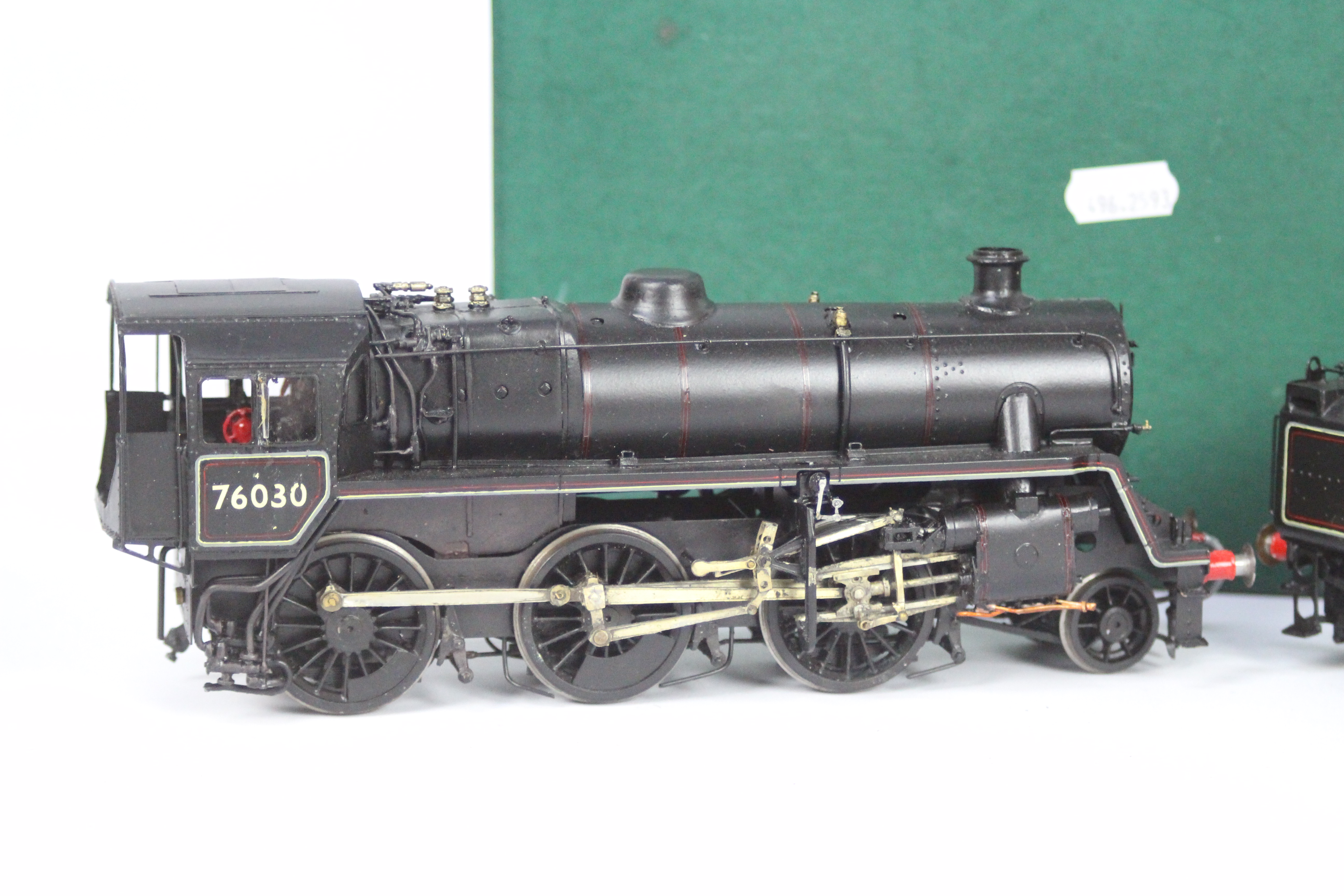 An O gauge kit built metal diecast standard class 4MT 2-6-0 locomotive and tender, op no 76030, - Image 4 of 6