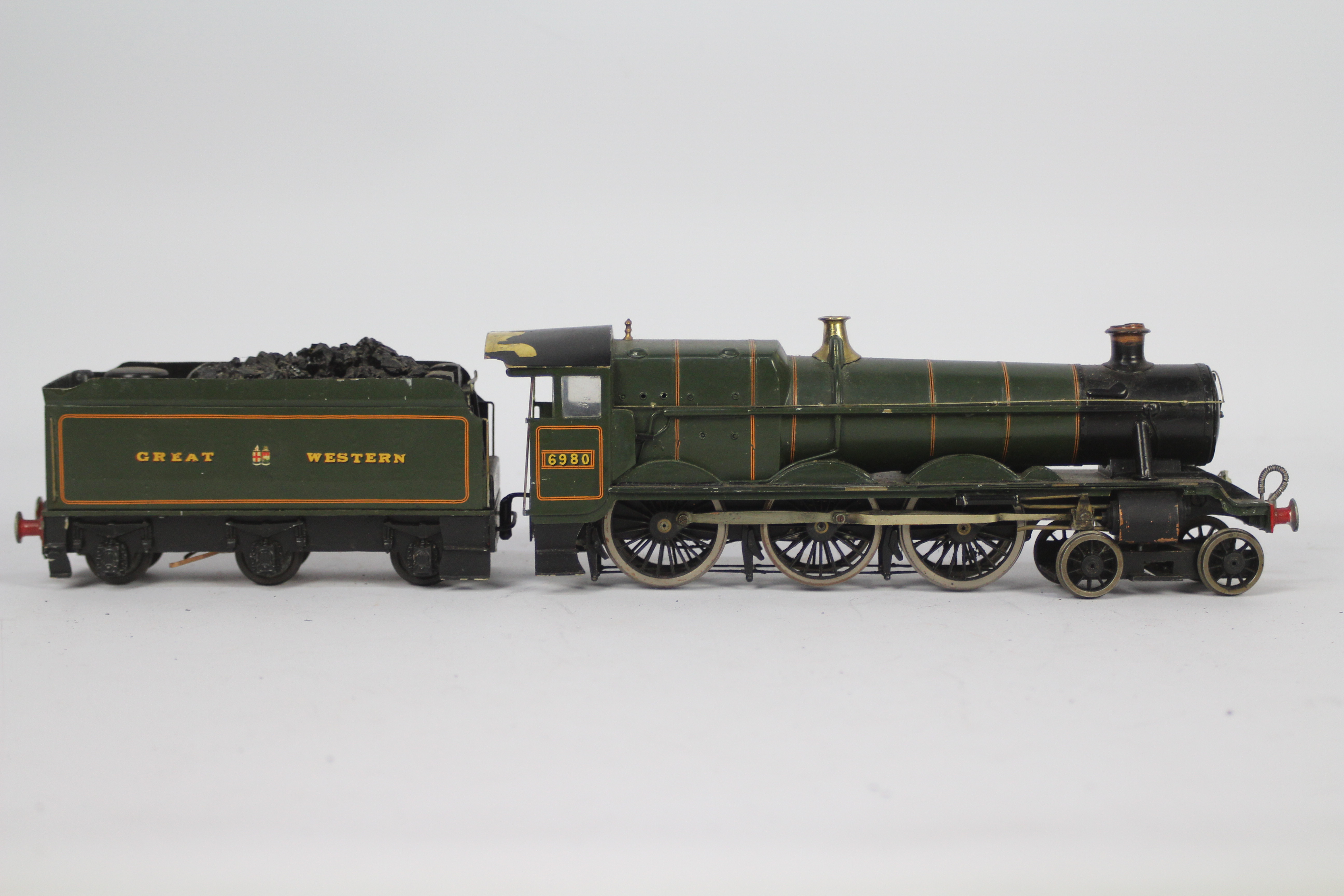 Unknown Maker - A powered brass O gauge GWR Modified Hall Class 4-6-2 loco number 6980. - Image 5 of 9