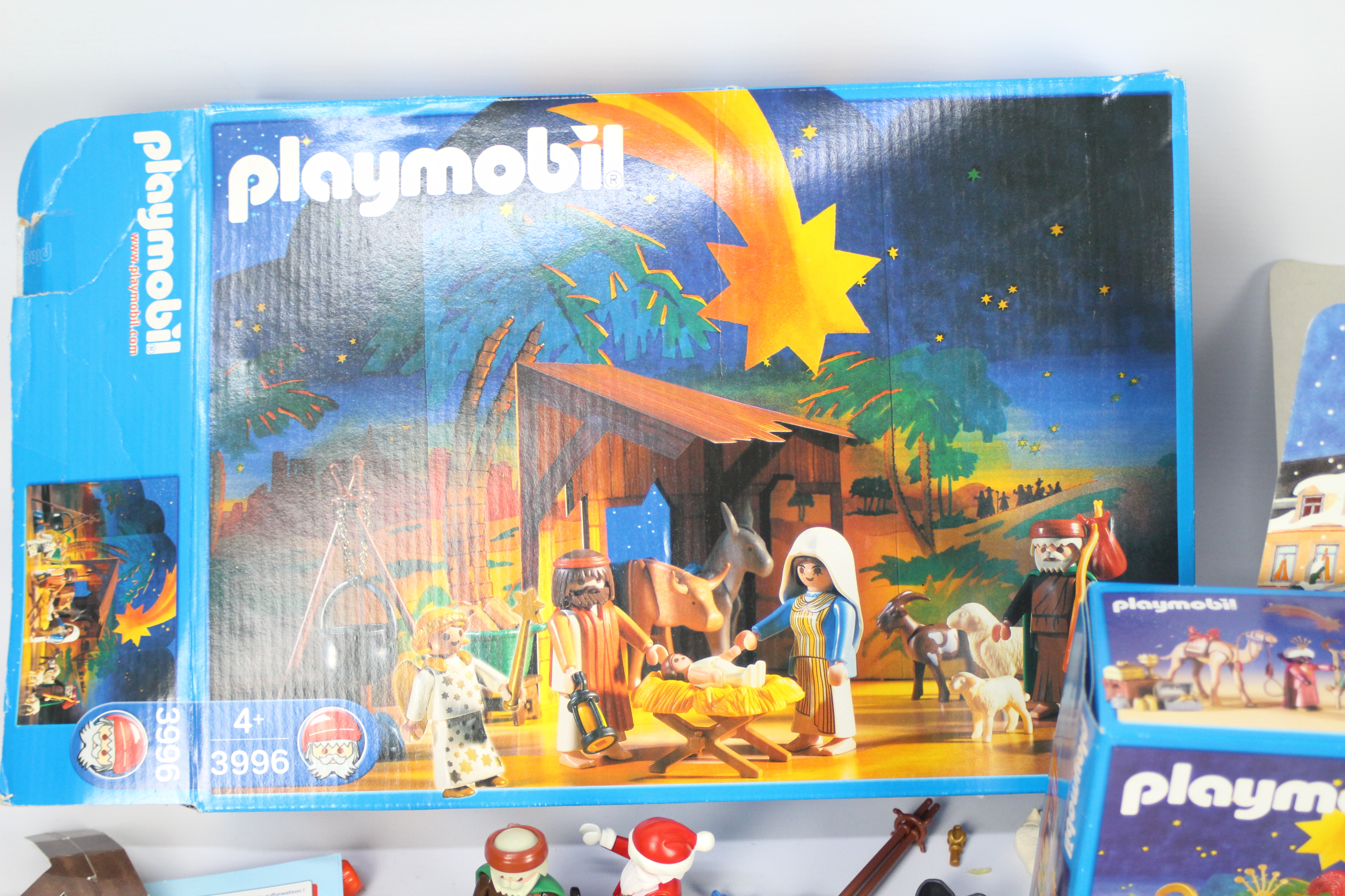 Gullane - Playmobil - Thomas The Tank Engine - Christmas Decorations. - Image 4 of 4