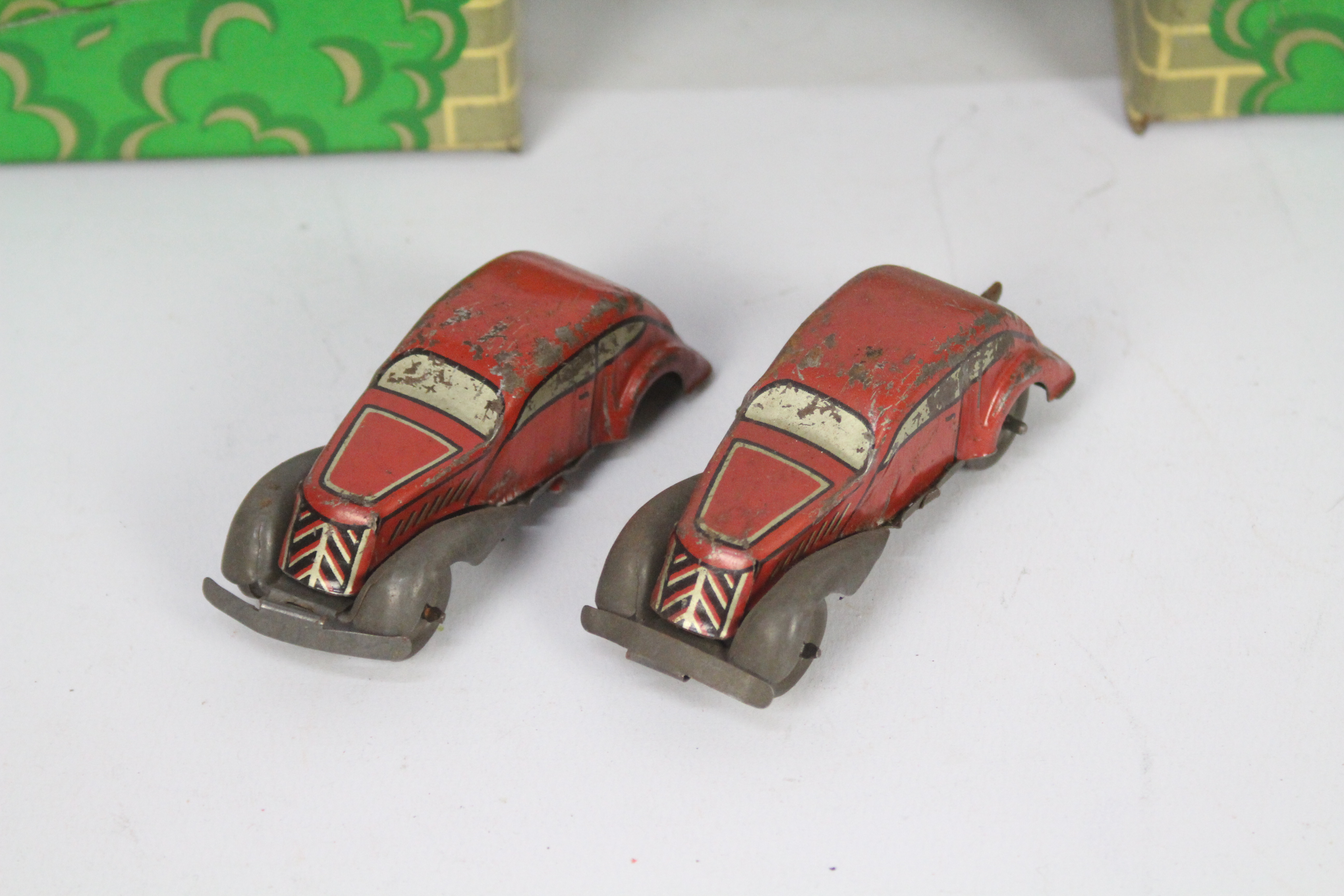 Marx - A tinplate Marx Streamline Speedway set with 2 x cars. - Image 4 of 4