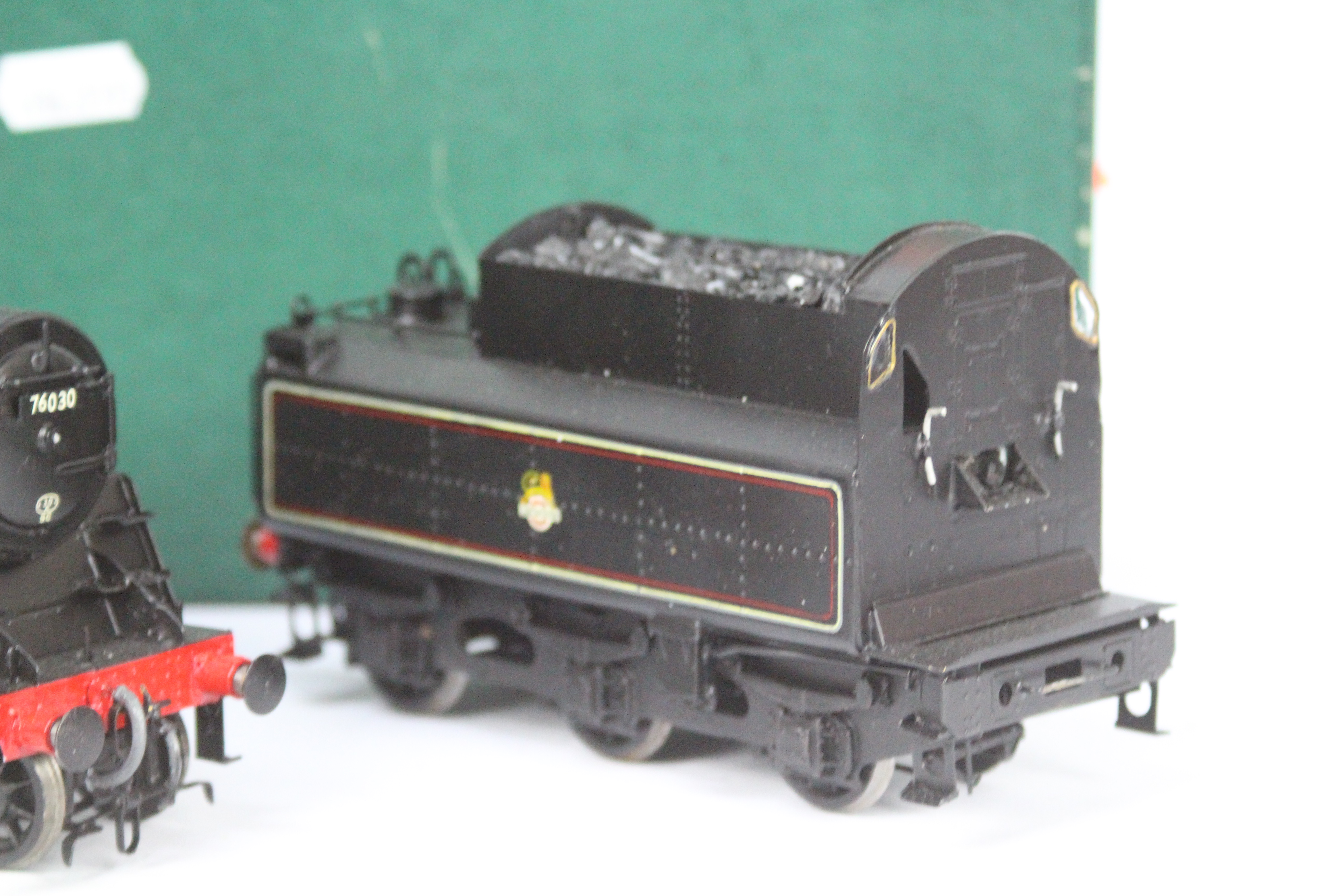 An O gauge kit built metal diecast standard class 4MT 2-6-0 locomotive and tender, op no 76030, - Image 3 of 6