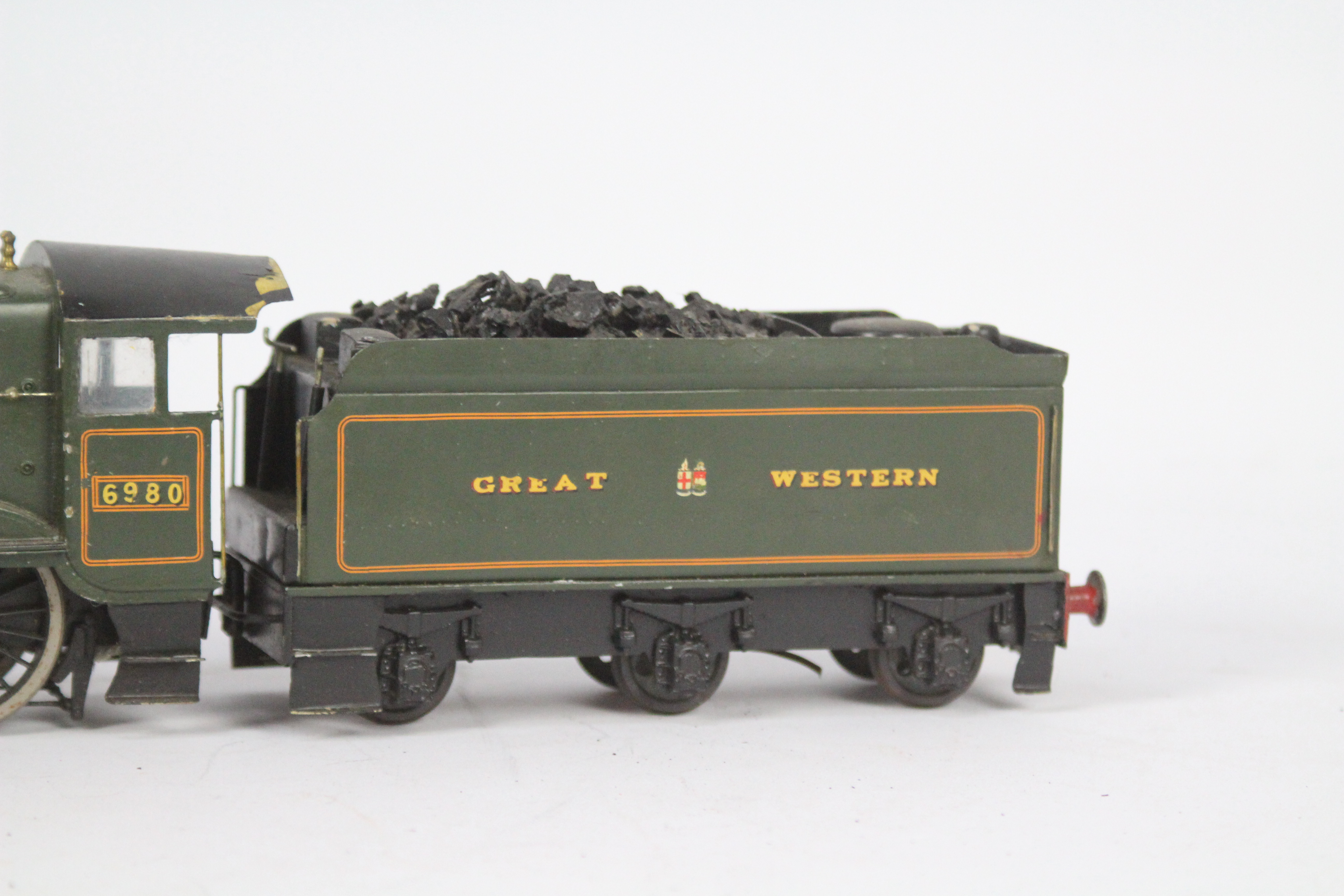 Unknown Maker - A powered brass O gauge GWR Modified Hall Class 4-6-2 loco number 6980. - Image 4 of 9