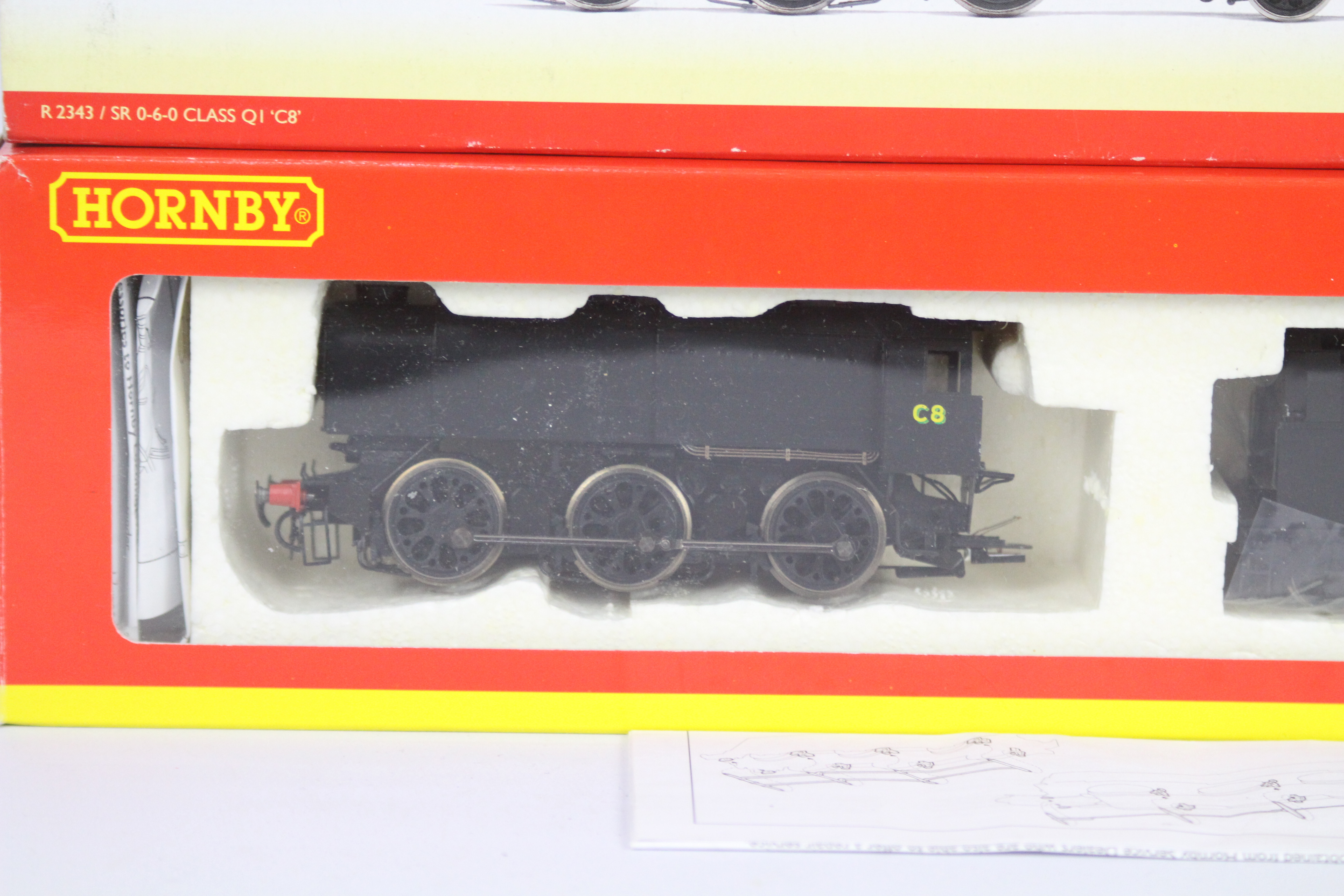 Hornby - A boxed Hornby OO gauge train - The #R2343 / SR 0-6-0 Class QI 'CB' train appears in - Image 2 of 3