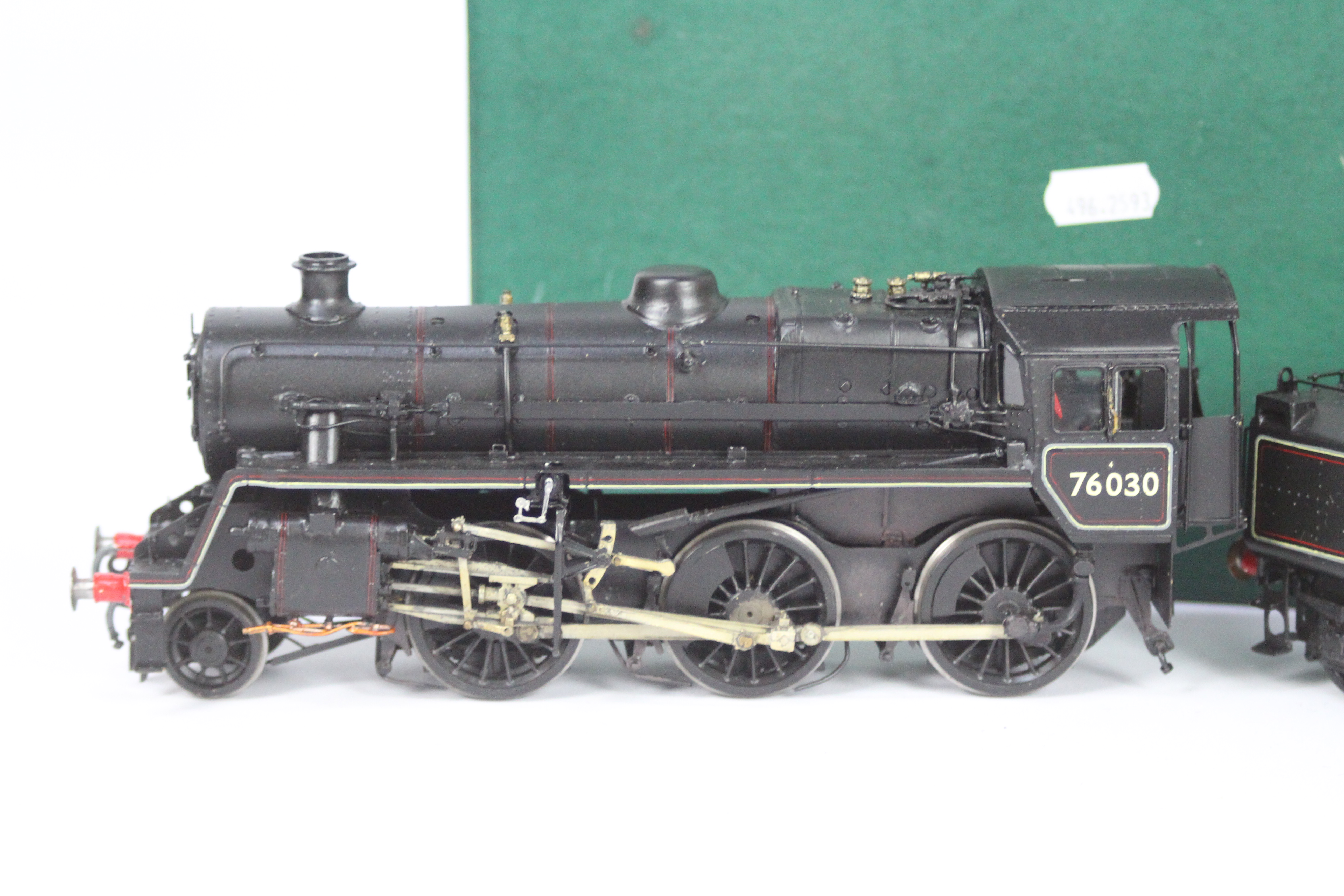 An O gauge kit built metal diecast standard class 4MT 2-6-0 locomotive and tender, op no 76030, - Image 6 of 6