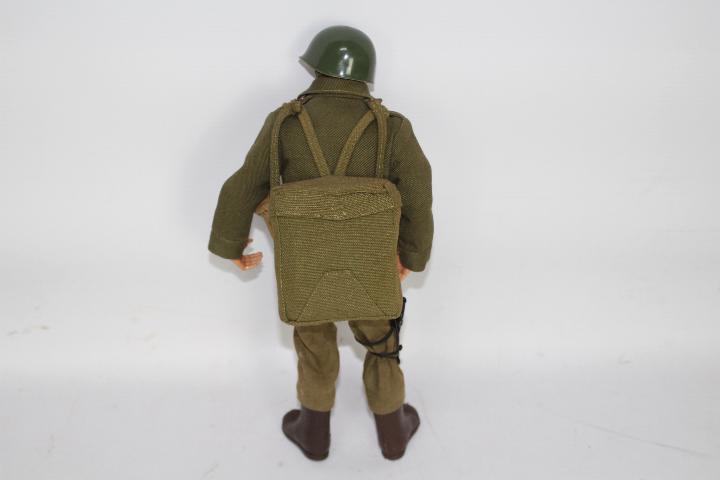 Palitoy, Action Man - An unboxed vintage Palitoy Action Man in Combat Paratrooper outfit. - Image 2 of 3