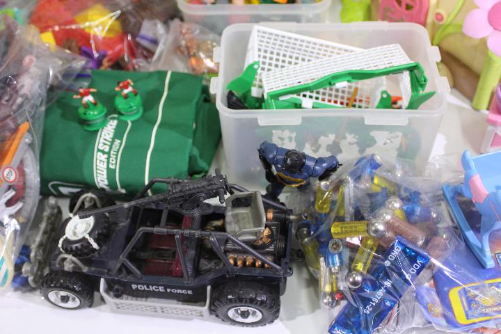 Lego - Duplo - Power Strike - ELC - Hasbro - A collection of toys including a group of plastic toy - Image 4 of 4