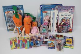 Panini - A mixed lot of boxed and unboxed Disney items - Lot includes 6 x Frozen 2 sticker
