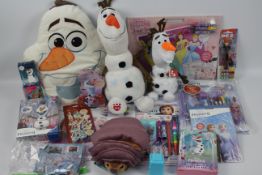 Ravensburger, Disney - A mixed lot of Disney Frozen 2, Disney Princess,