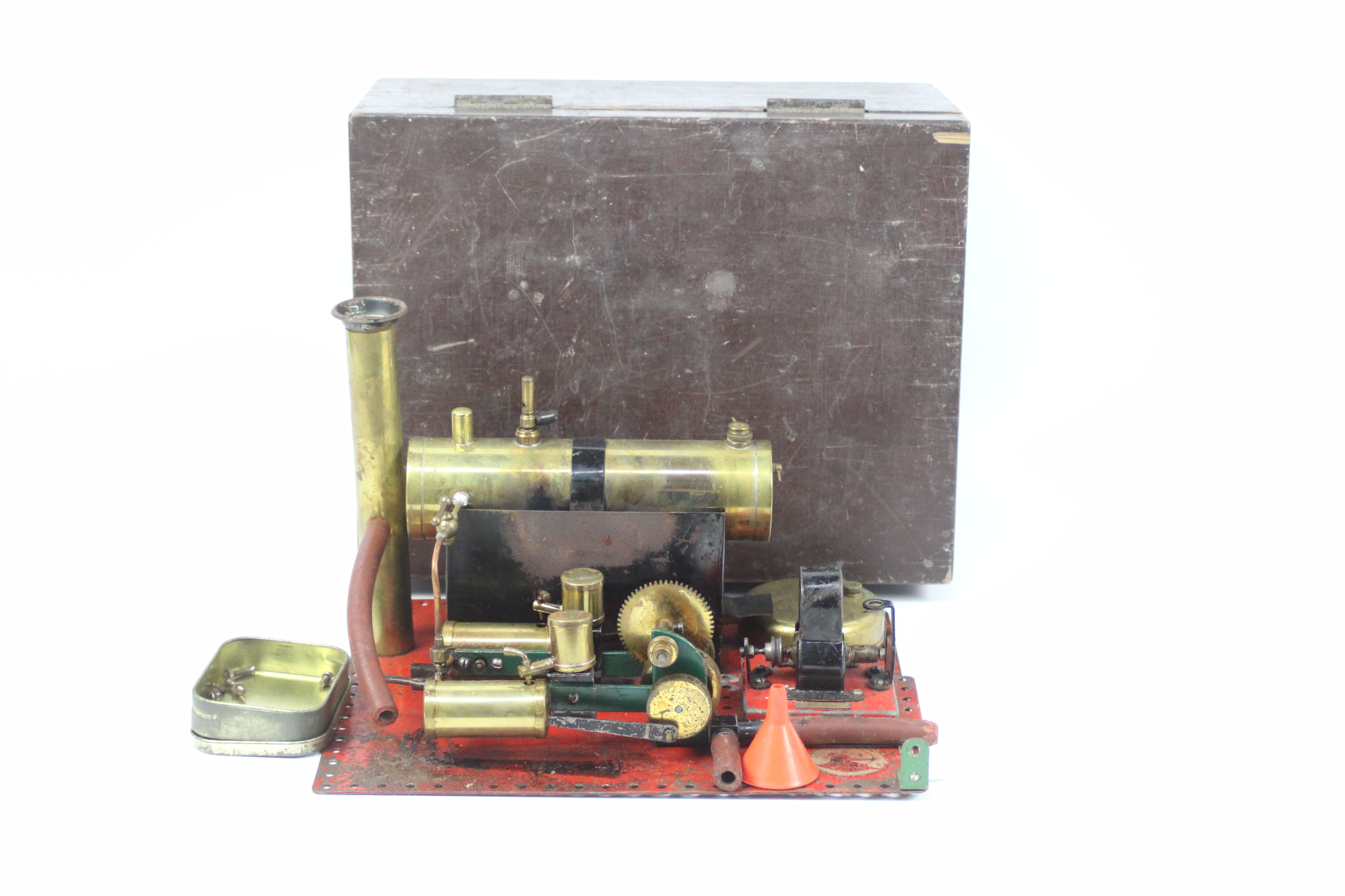 Bowman - A vintage Bowman twin cylinder stationary steam engine which also comes with a 2 volt
