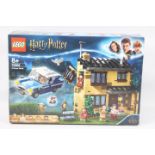 Lego Set - Harry Potter - A factory sealed Lego Harry Potter set No. 75968 4 Privet Drive.
