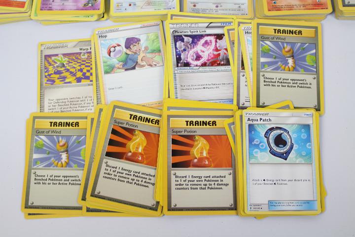 Pokémon Cards - An excess of 400 assorted Pokemon cards, comprising of non-holographic cards, - Image 6 of 9