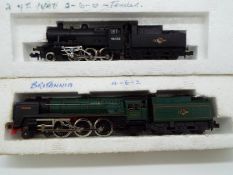 Minitrix - two N gauge model steam locomotives with tenders, Britannia 4-6-2 and Ivatt 2-6-0,