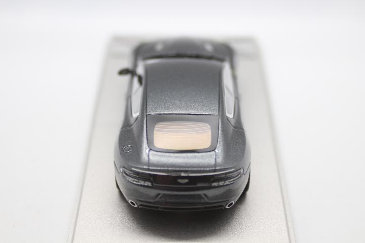 Tecnomodel - A limited edition Aston Martin Rapide in 1:43 scale in Meteorite Silver # T-EX05E. - Image 5 of 5