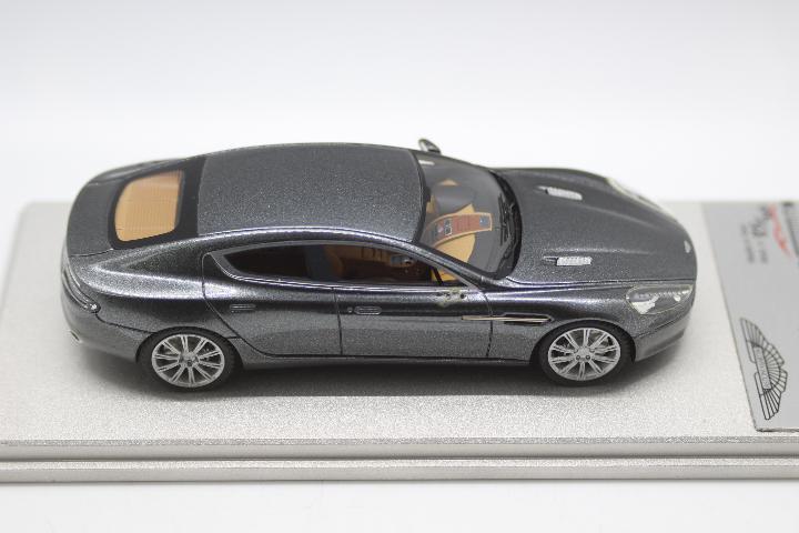 Tecnomodel - A limited edition Aston Martin Rapide in 1:43 scale in Meteorite Silver # T-EX05E. - Image 4 of 5