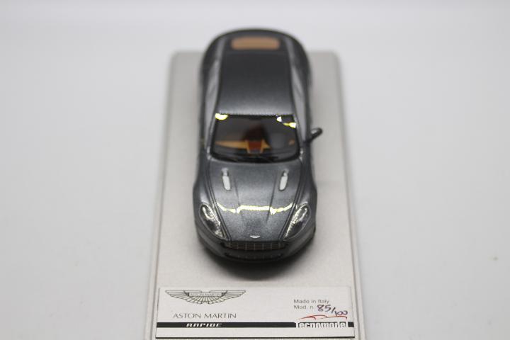 Tecnomodel - A limited edition Aston Martin Rapide in 1:43 scale in Meteorite Silver # T-EX05E. - Image 3 of 5
