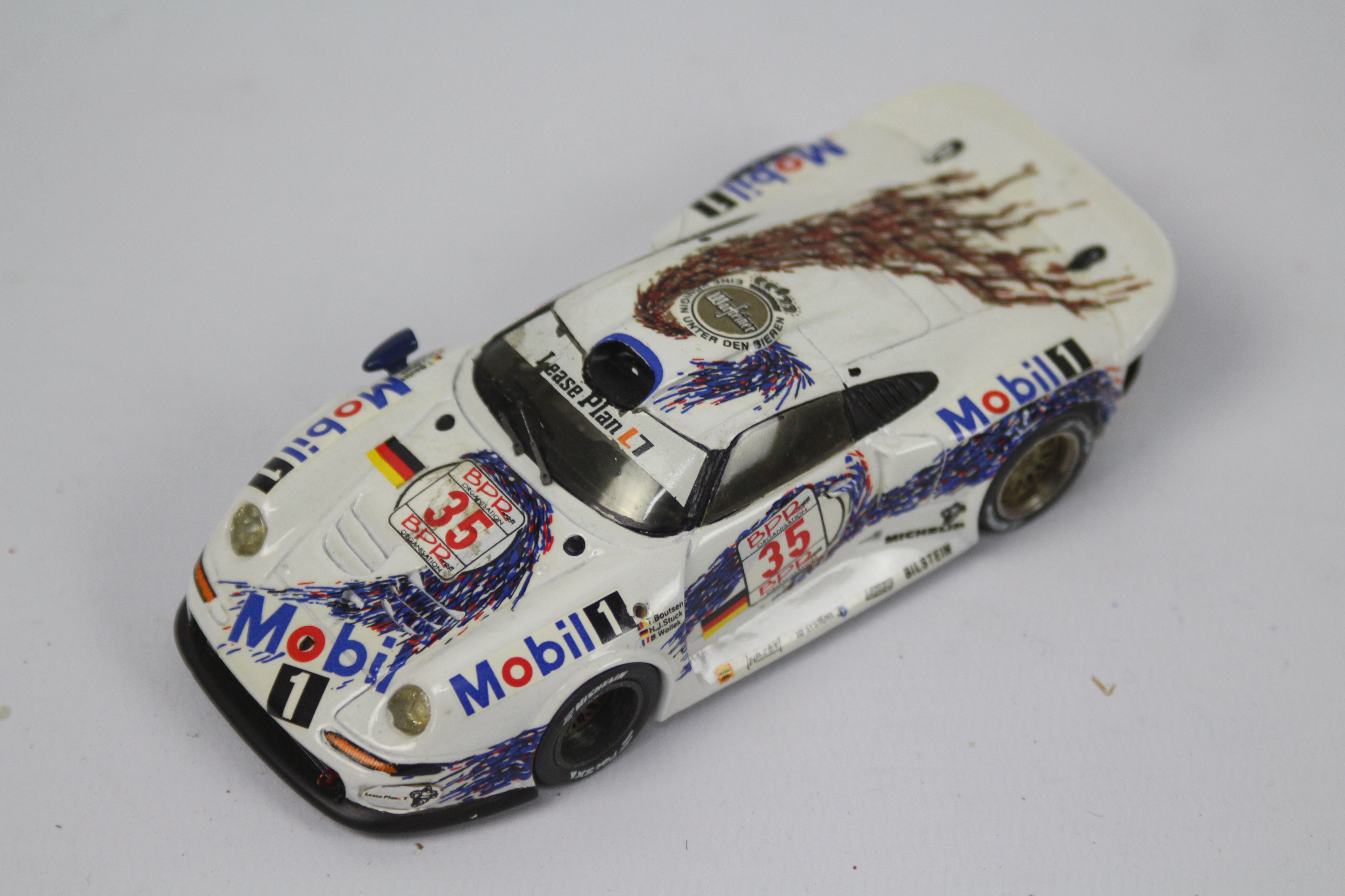 Starter - A hand built resin Porsche 911 GT1 1996 Brands Hatch winning car in 1:43 scale # POR184. - Image 2 of 5