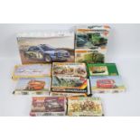 Matchbox, Heller, Merit, Others - A mixed collection of boxed plastic model kits in various scales.