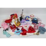 Build-a-Bear - A collection 25 x Build-a-Bear accessories and clothing - Lot includes a soft toy