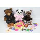 Build-a-Bear - A collection 11 x Build-a-Bear accessories and clothing,