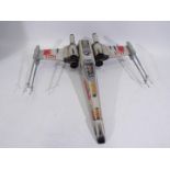 Star Wars - Hasbro - 1998 X-Wing. Item appears to be unboxed and in excellent condition.