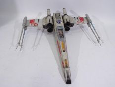 Star Wars - Hasbro - 1998 X-Wing. Item appears to be unboxed and in excellent condition.