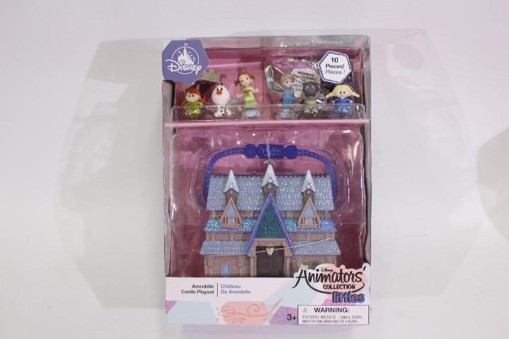 Disney - 3 x boxed Disney Animations Collection Littles sets - Lot includes an Aurora Cottage - Image 2 of 4