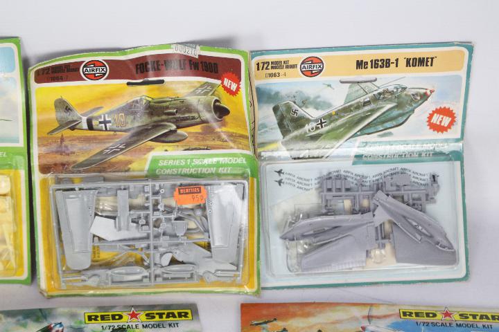 Airfix, Red Star - 10 bagged and blister packed 1:72 scale plastic model kits. - Image 2 of 3