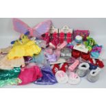 Build-a-Bear - A collection of Build-a-Bear clothes and accessories - Lot includes 7 x dresses,